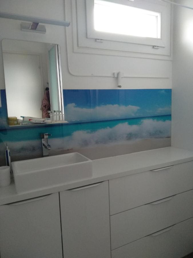 chambre d'hôte à 15 minutes de la gare dans appartement Annecy Esterno foto