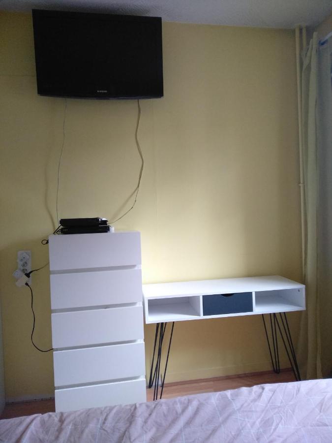 chambre d'hôte à 15 minutes de la gare dans appartement Annecy Esterno foto